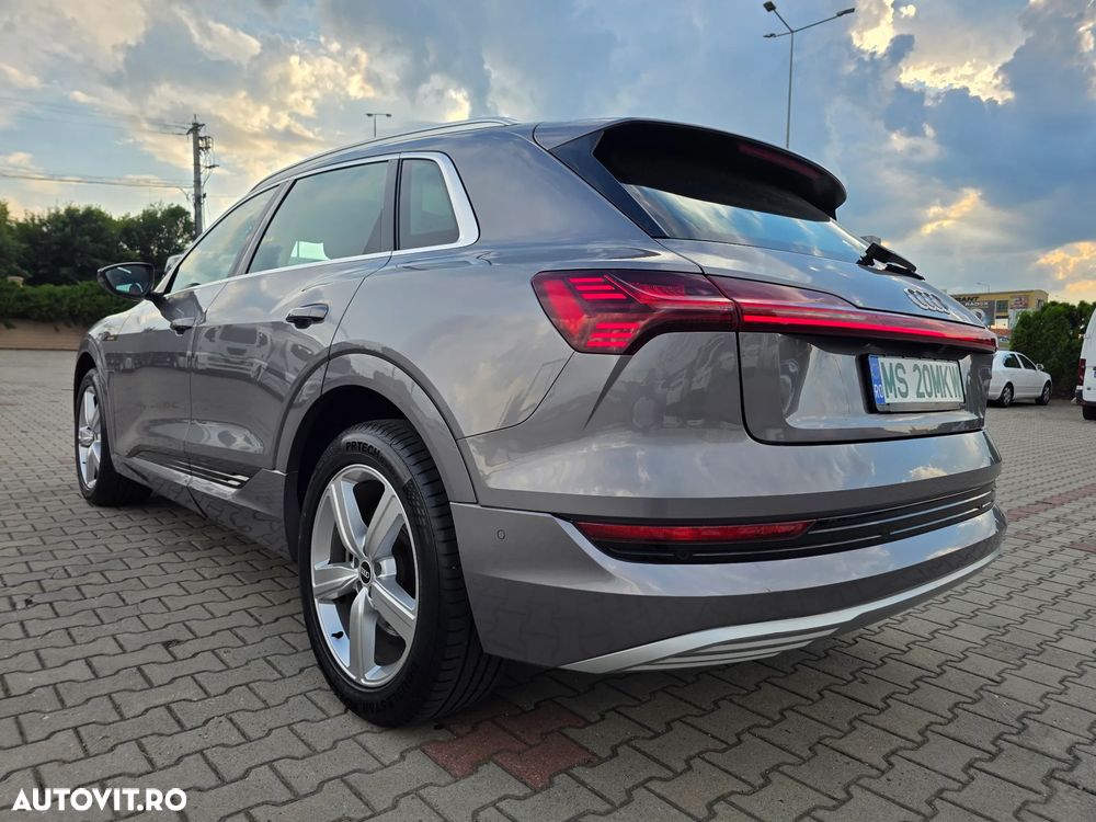Audi e-tron 50 quattro advanced - 33