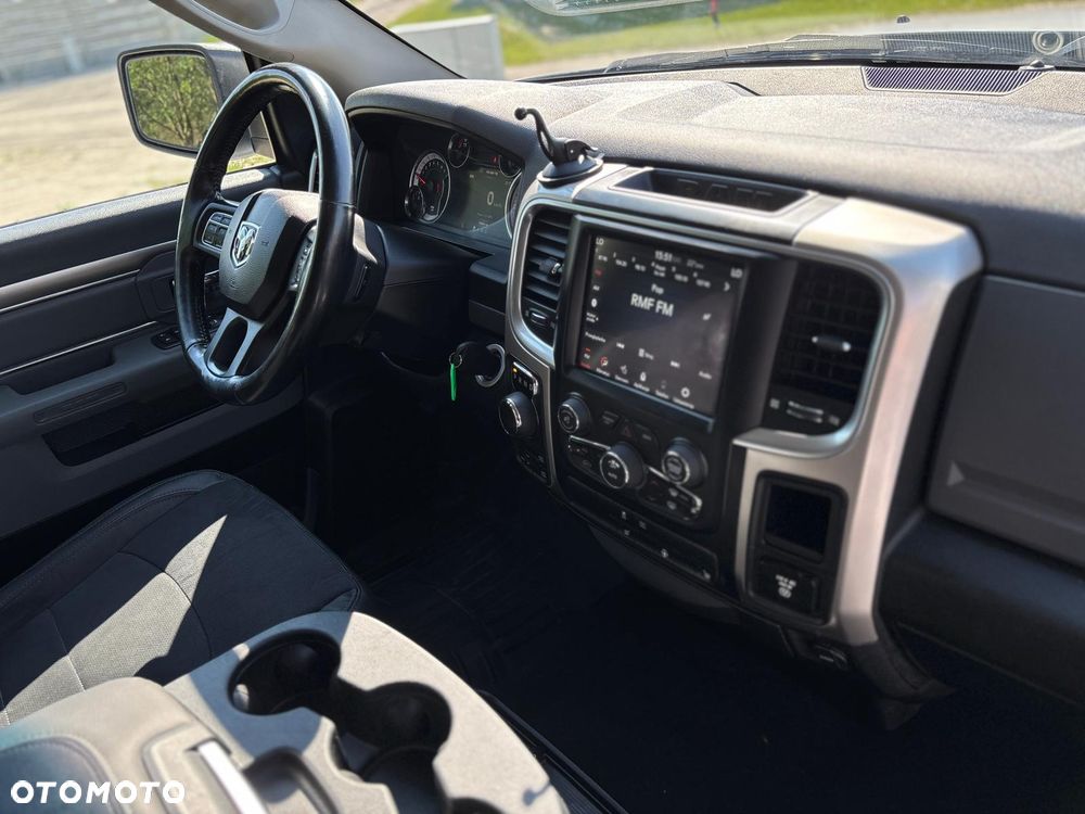 RAM 1500 - 29