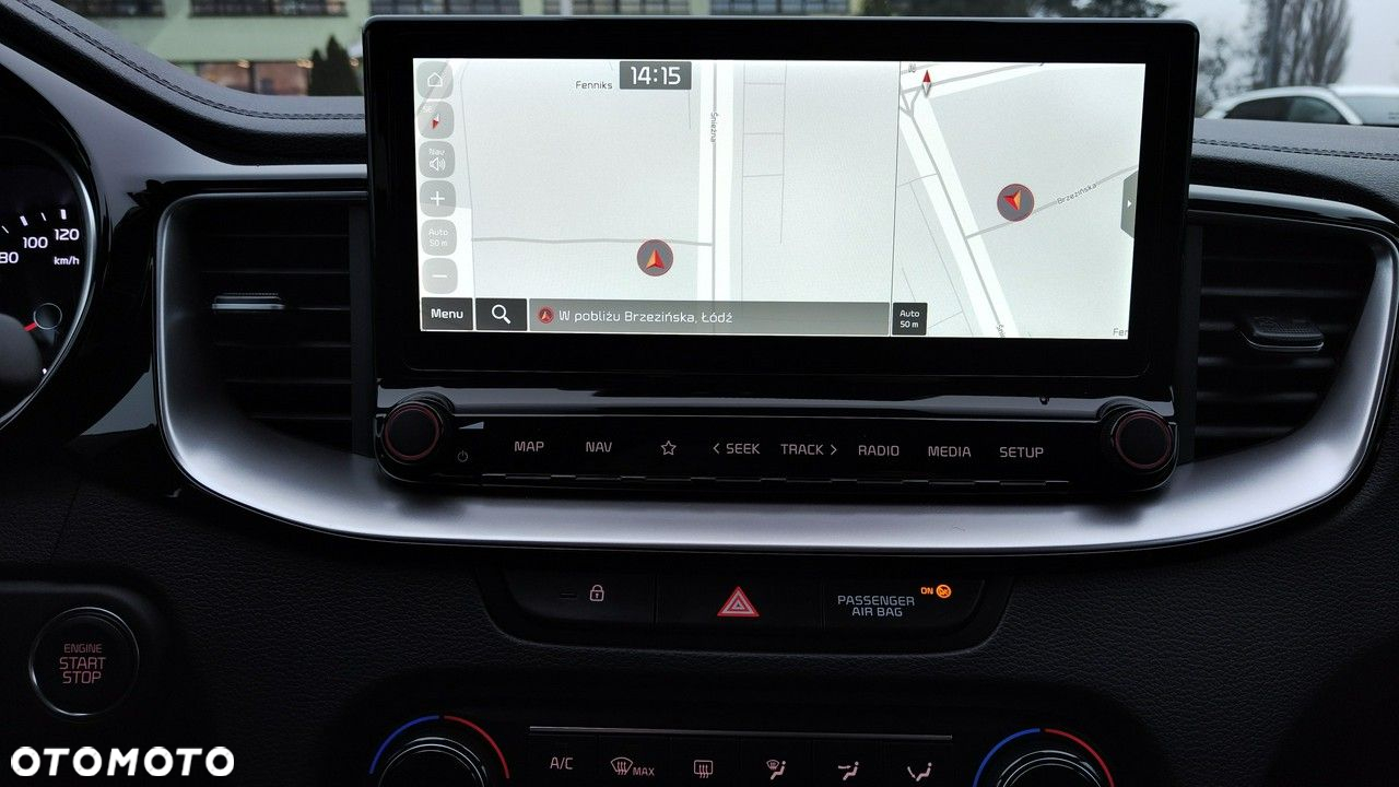 Kia Ceed - 22