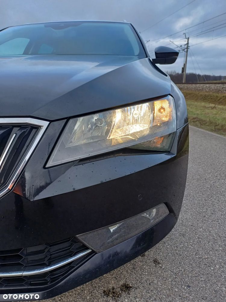 Skoda Superb - 14