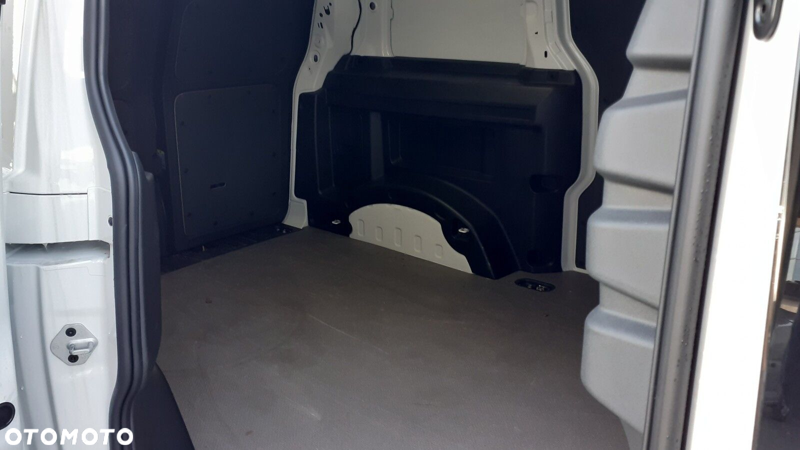 Volkswagen ID. Buzz Cargo - 25