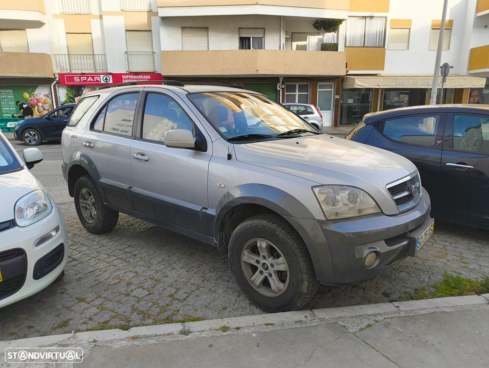 Kia Sorento 2.5 CRDi EX Confort - 1