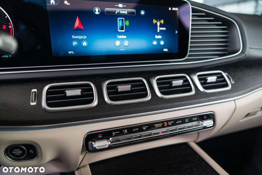 Mercedes-Benz GLE - 23