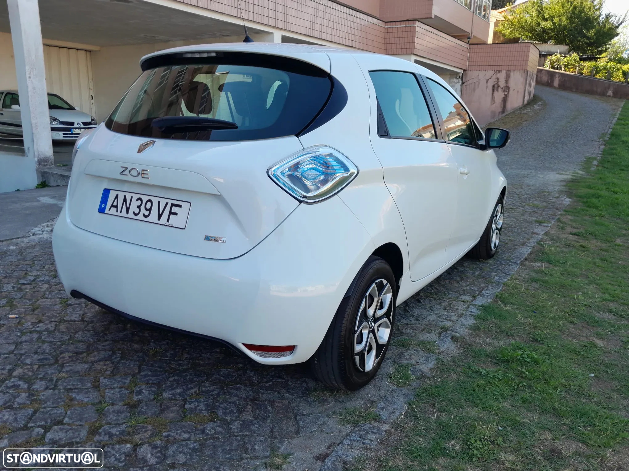 Renault Zoe (c/ Bateria) 41 kwh Life - 3