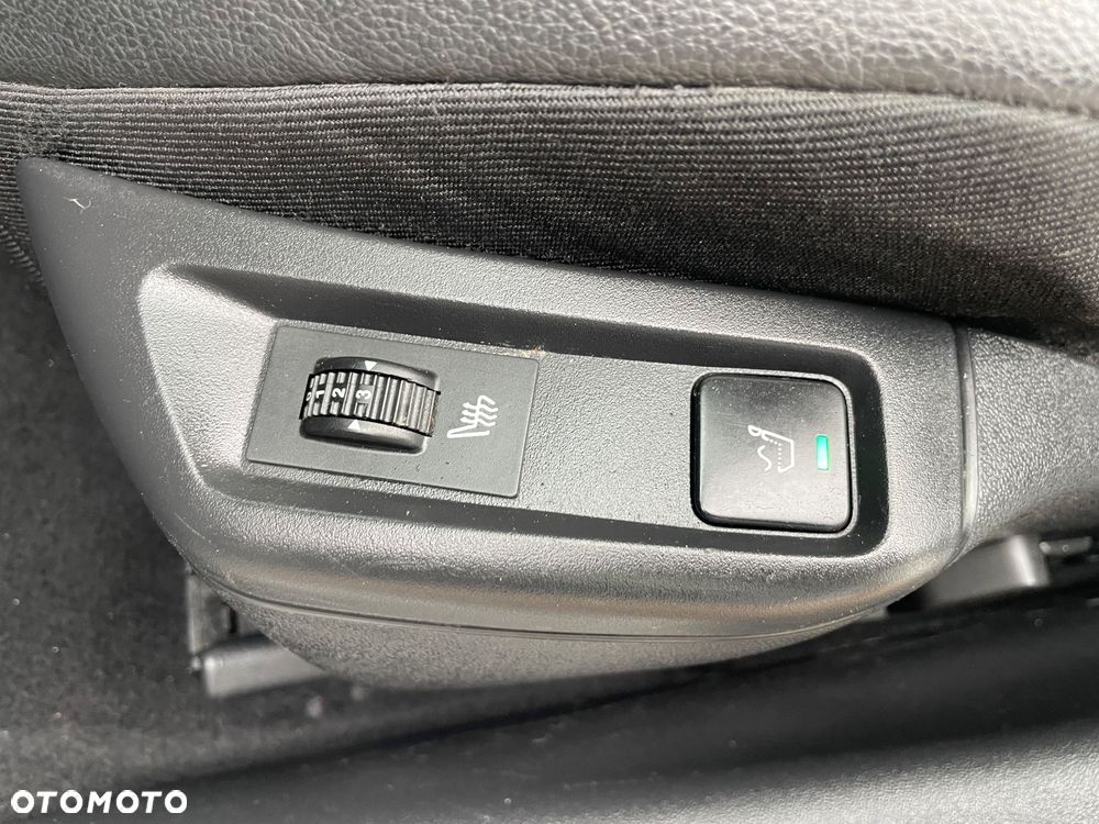 Citroën C5 HDi 140 FAP Exclusive - 25