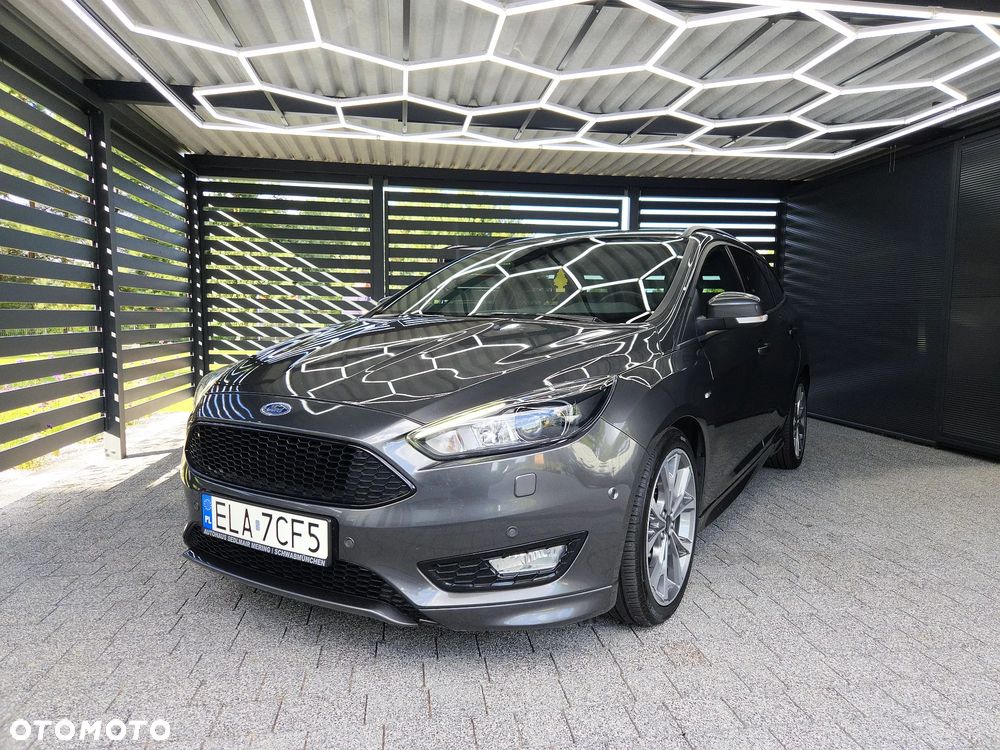 Ford Focus - 22