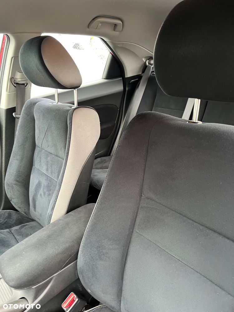 Honda Civic 1.4 Comfort - 34