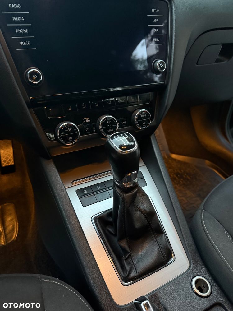 Skoda Octavia 1.6 TDI Ambition - 24
