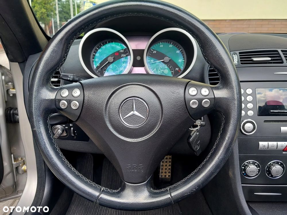 Mercedes-Benz SLK - 15