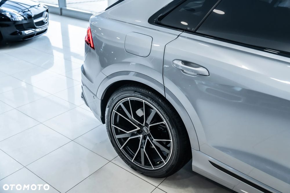 Audi SQ8 - 15
