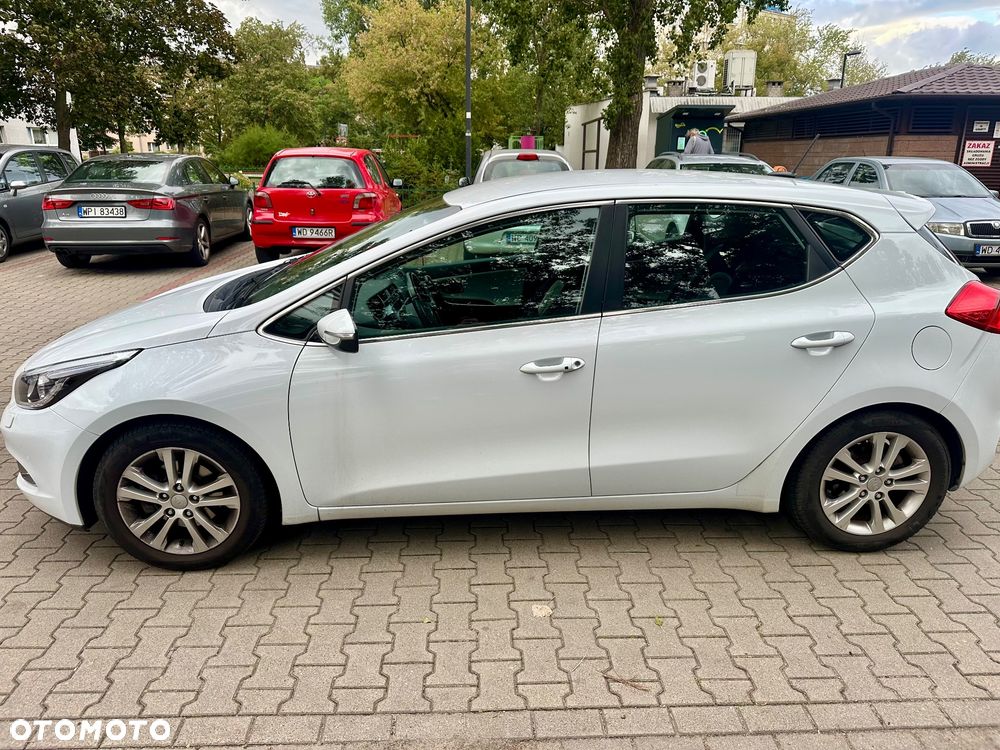 Kia Ceed 1.6 GDI XL - 4