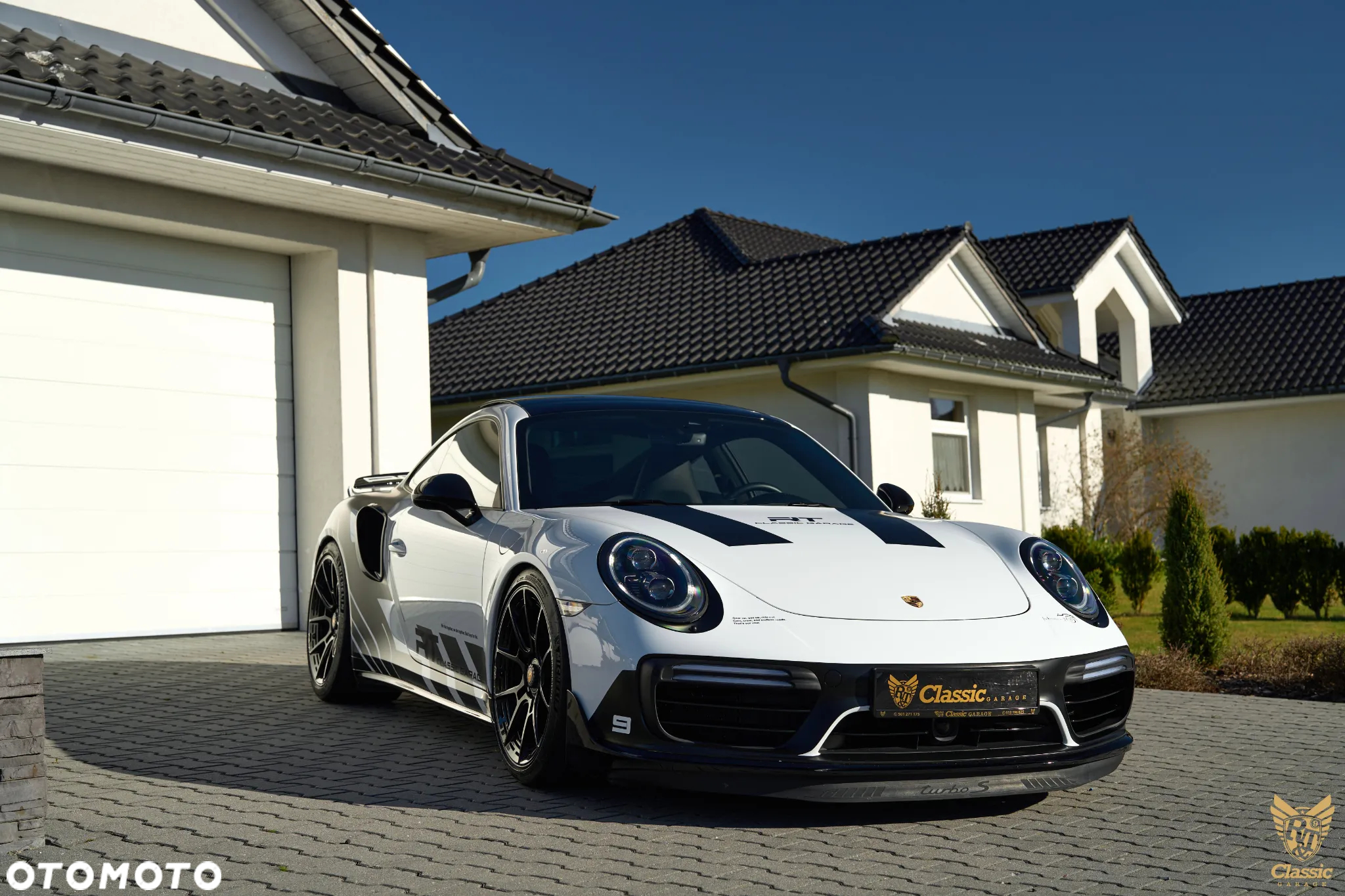 Porsche 911 Turbo S - 24