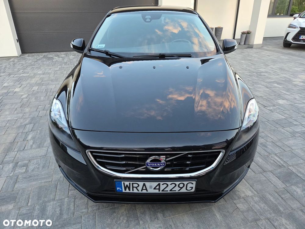 Volvo V40 D2 Powershift Kinetic - 3