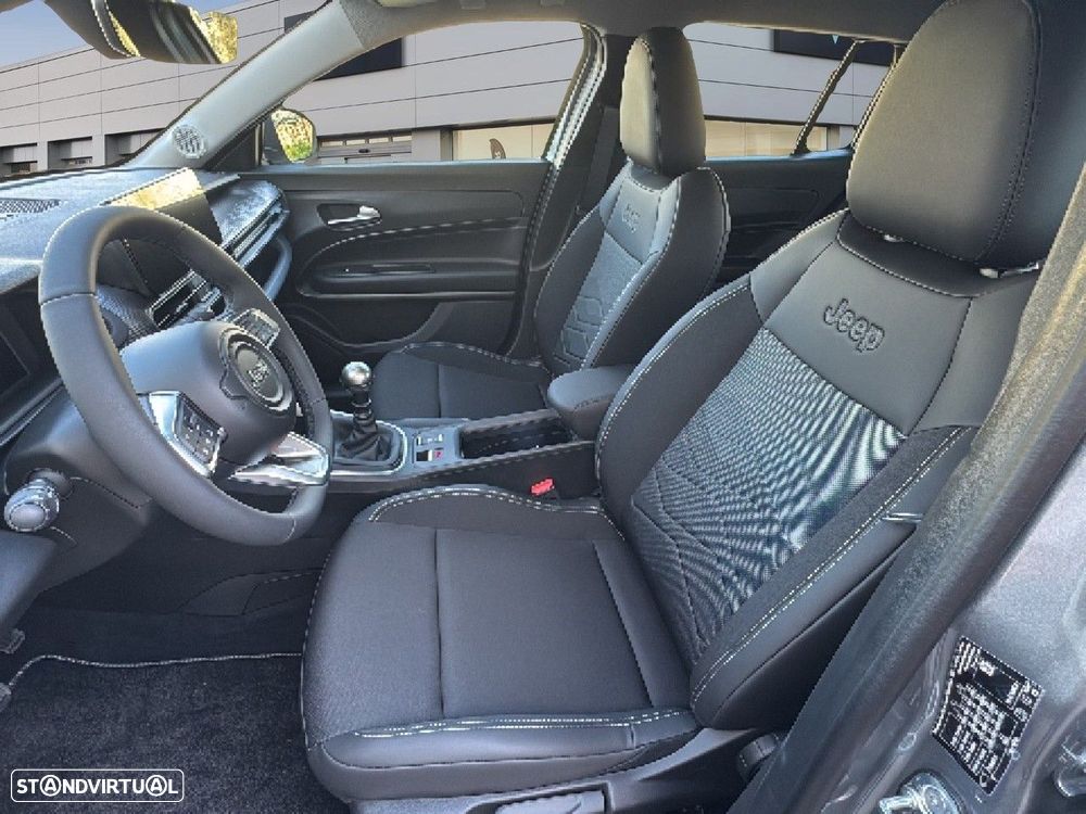 Jeep Avenger 1.2 GSE T3 Altitude - 9