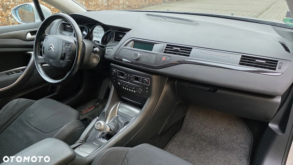 Citroën C5 1.8 16V Confort - 19