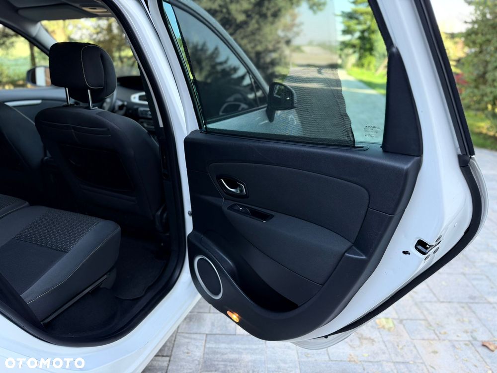 Renault Scenic 1.6 16V Expression - 41