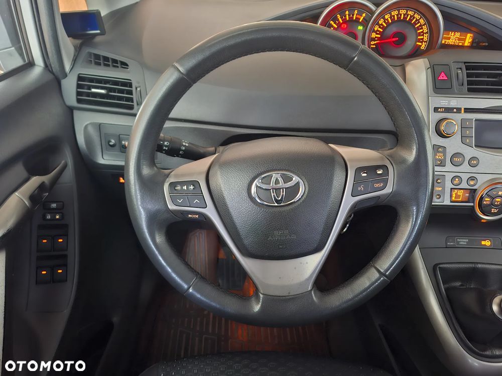 Toyota Verso 2.0 D-4D Sol SW 7os - 20