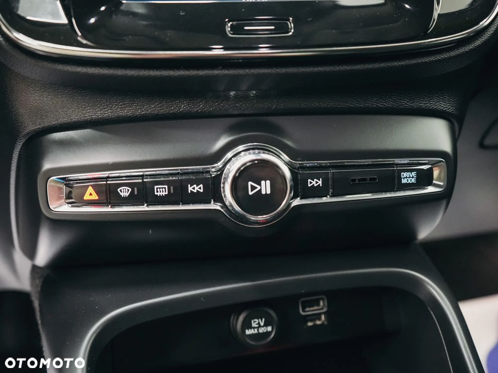 Volvo XC 40 D3 Momentum - 18