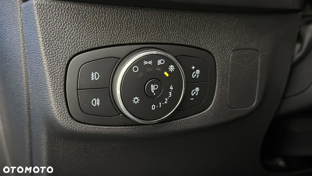 Ford Focus 1.0 EcoBoost mHEV Titanium X - 29