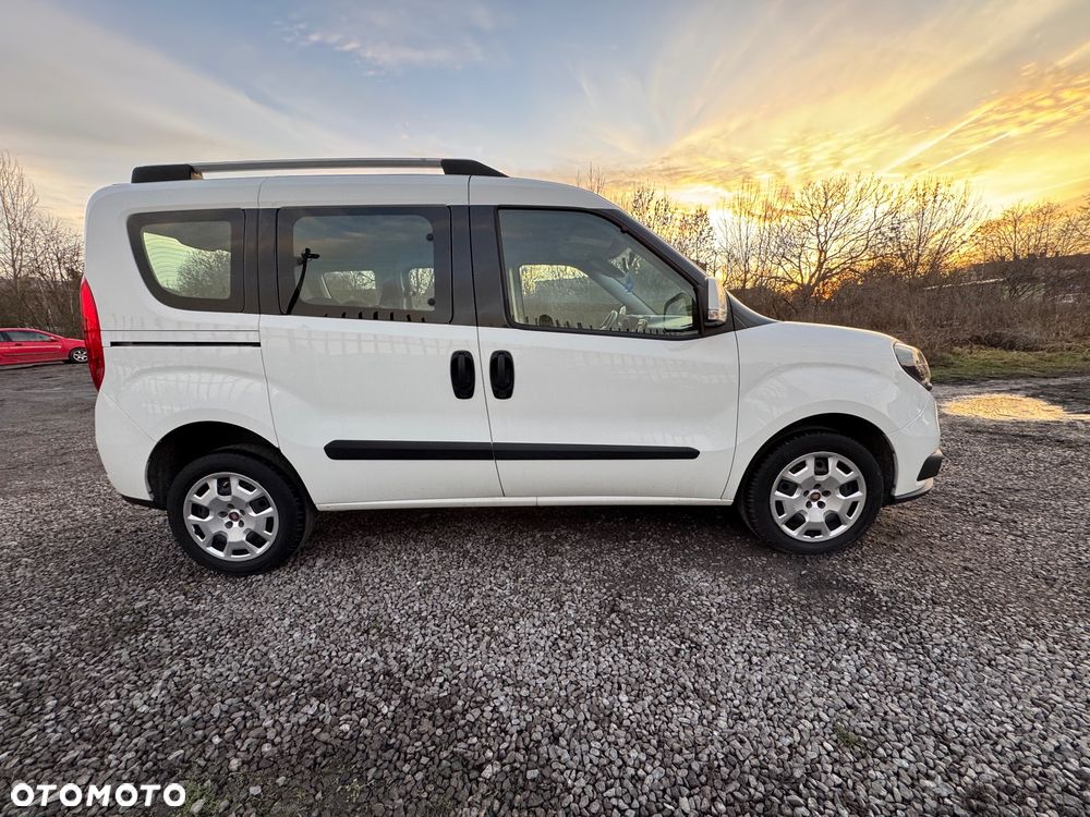 Fiat Doblo 1.6 16V Multijet Start&Stopp Lounge - 11