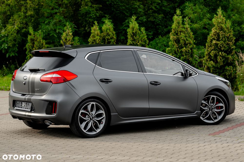 Kia Ceed 1.6 T-GDI GT - 4
