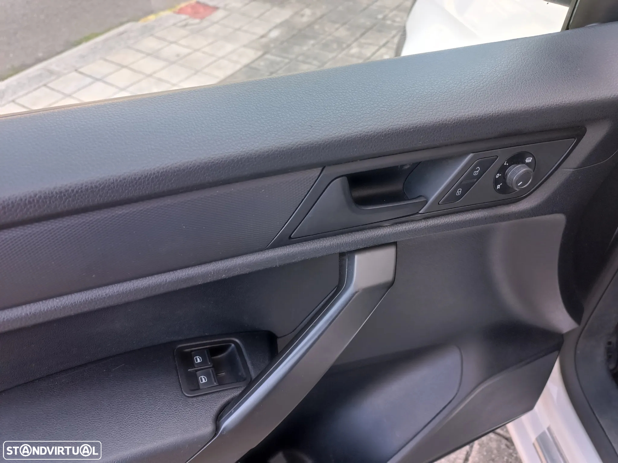 VW CADDY 2.0 TDI apenas 180 mil , nova - 17