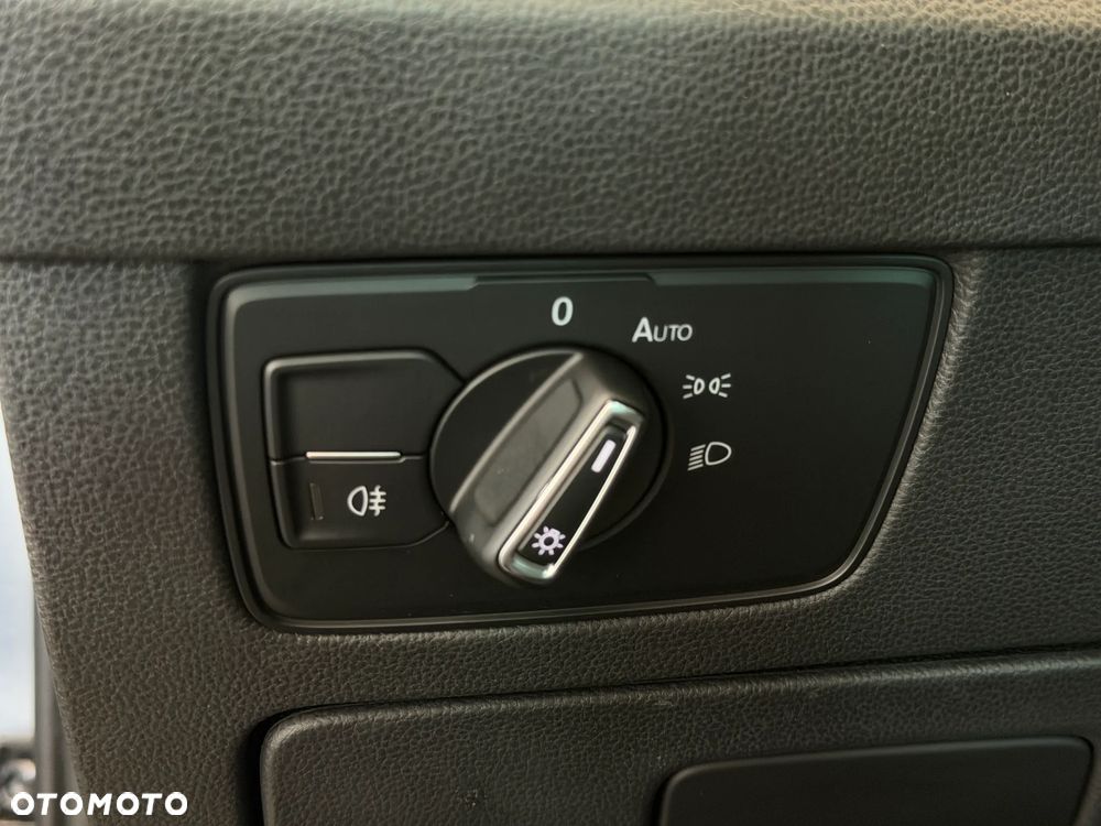 Volkswagen Passat 2.0 TDI EVO Elegance - 14