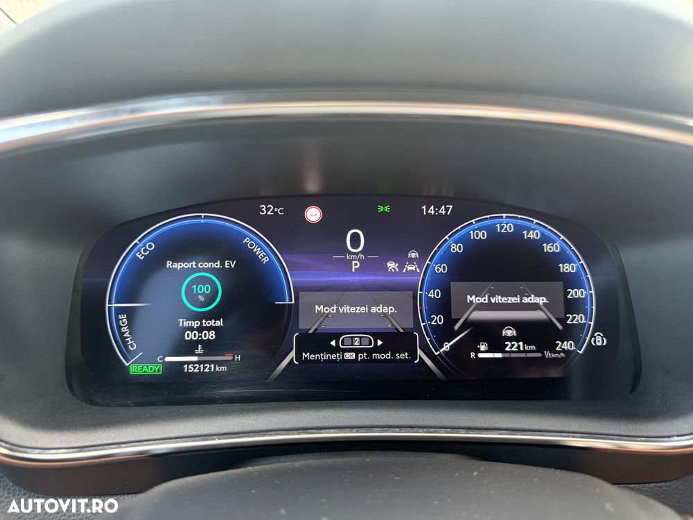 Toyota Corolla 2.0 HSD Exclusive Plus - 26