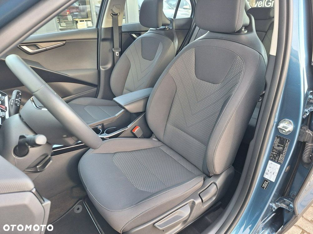 Kia Niro - 12