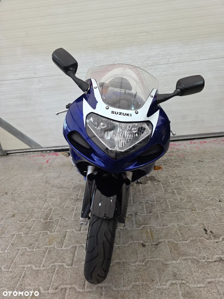 Suzuki GSX-R - 18