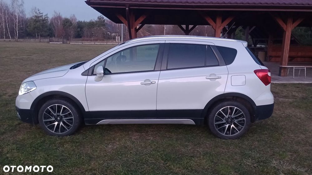 Suzuki SX4 1.6 Premium - 3