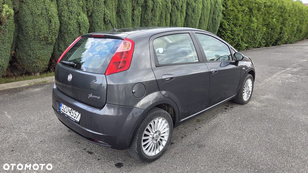 Fiat Punto 1.4 16V Dynamic - 6