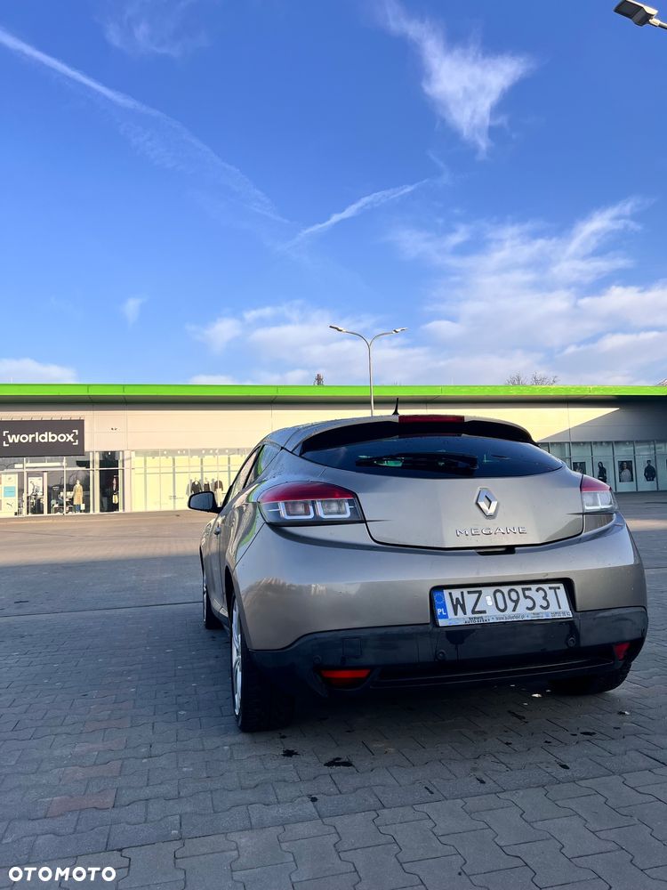 Renault Megane - 9
