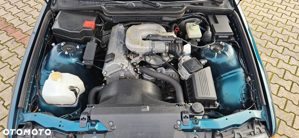 BMW Seria 3 316i - 32