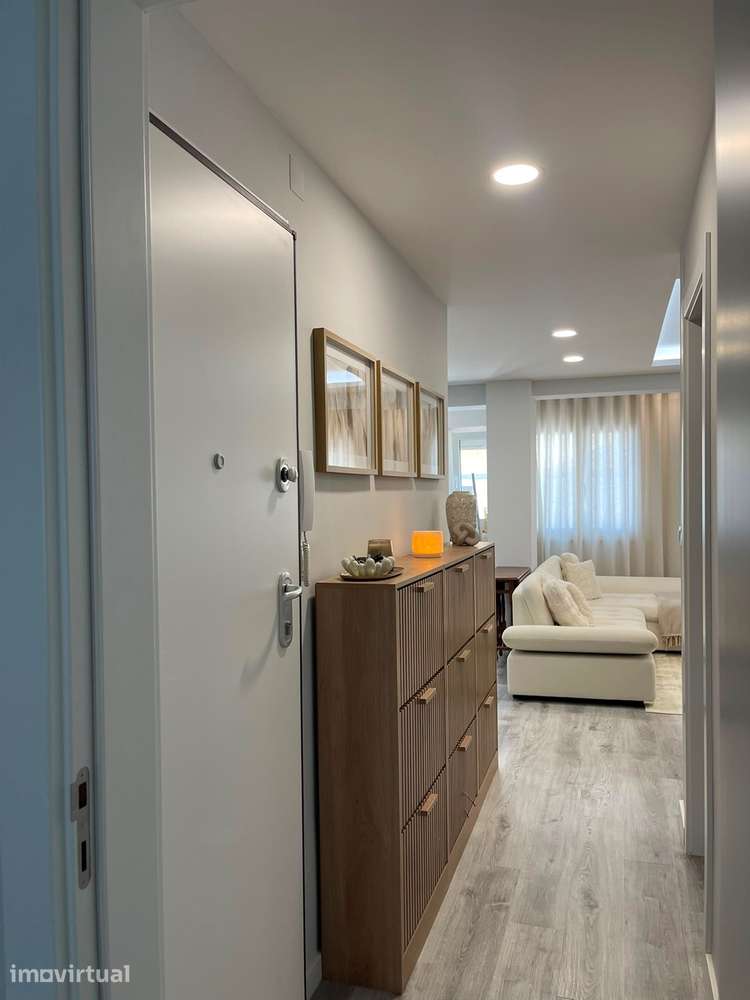 T2 Charneca de Caparica | Remodelado | Ar Condicionado - Grande imagem: 4/13