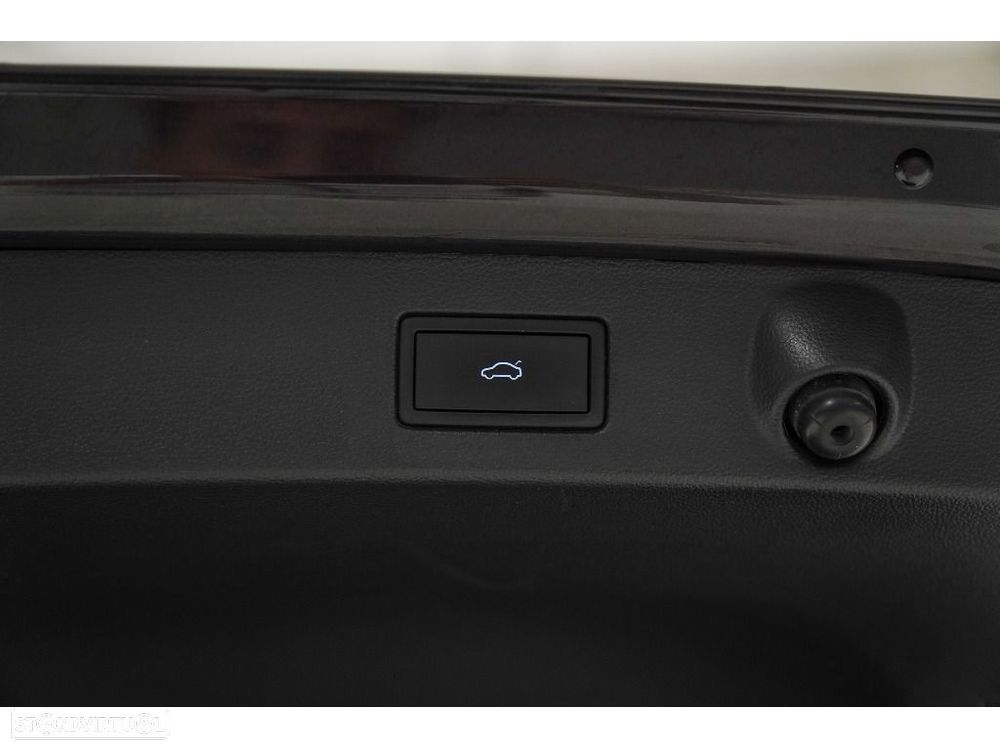 VW Arteon Shooting Brake 2.0 TDI R-Line DSG - 12