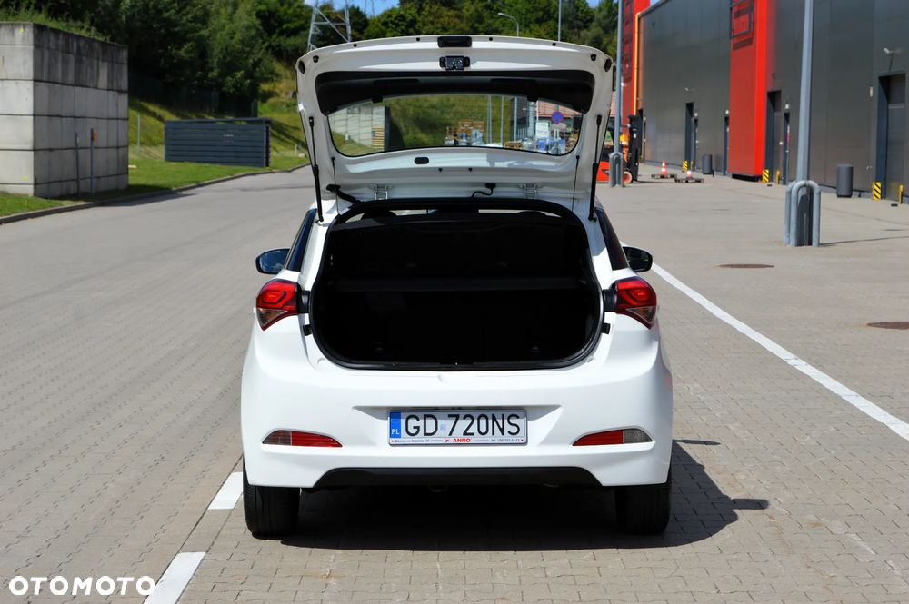 Hyundai i20 1.2 BlueDrive Classic + - 30