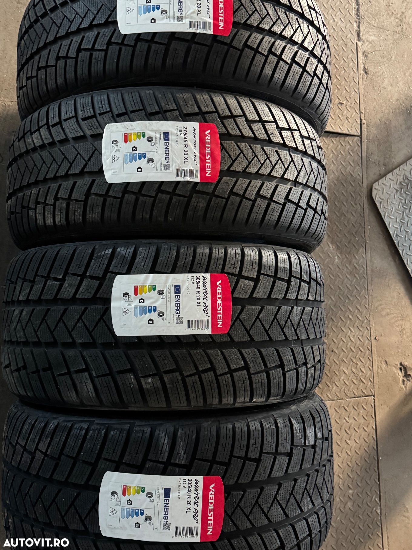 Vând set anvelope 275/45/20-305/40/20 vredestein de iarnă noi - 1