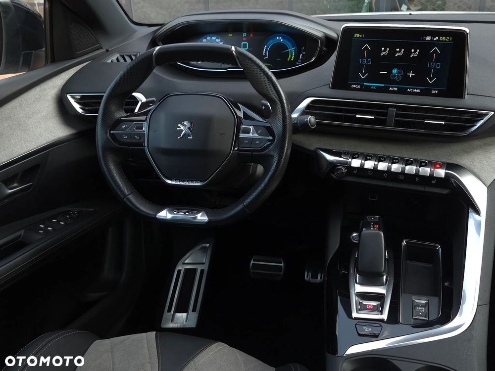 Peugeot 3008 1.6 PureTech Hybrid4 PHEV GT Pack S&S EAT8 - 21