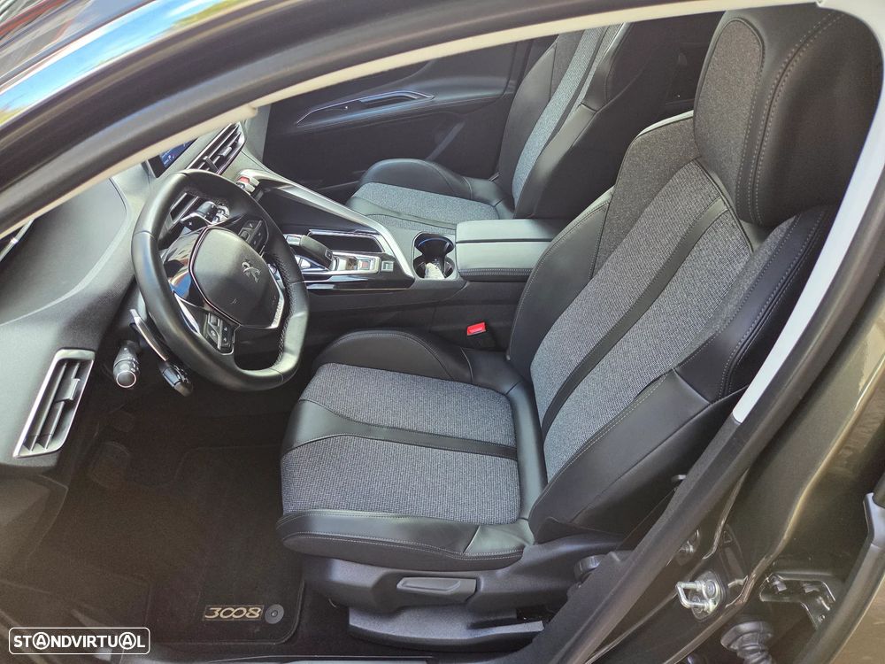 Peugeot 3008 PureTech 130 Stop & Start GPF EAT8 Allure - 8