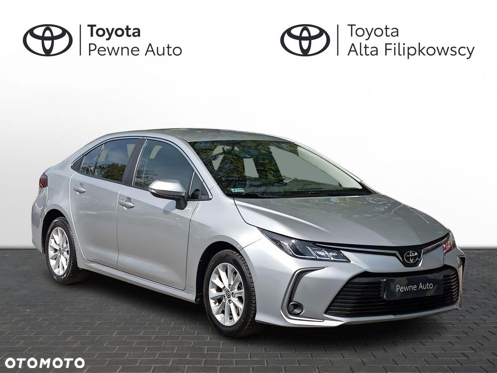 Toyota Corolla - 4