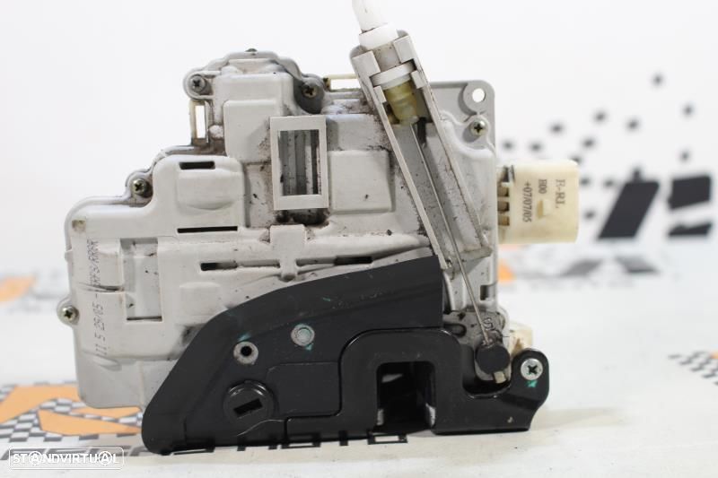 Fecho Da Porta Trás Esquerda Audi A4 Avant (8Ed, B7)  8E0839015aa / 8E - 4