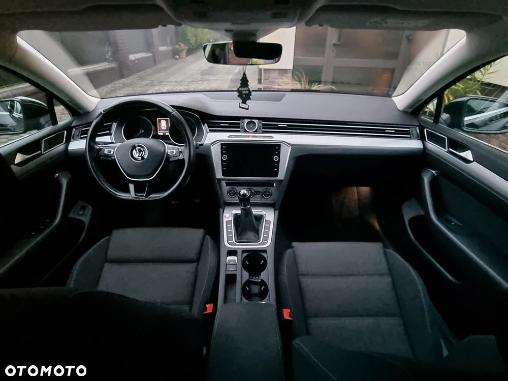 Volkswagen Passat 1.5 TSI EVO Business - 14