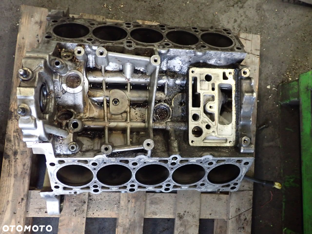 BLOK SILNIKA VOLKSWAGEN TOUAREG 5.0 - 5