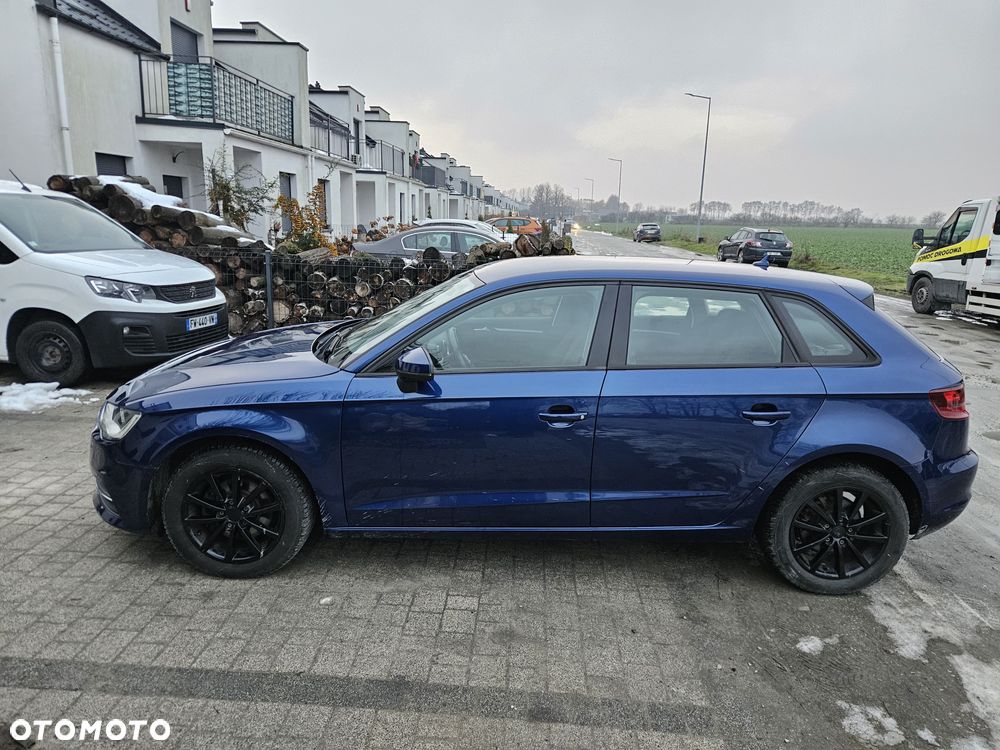 Audi A3 Sportback 1.6 TDI sport - 8