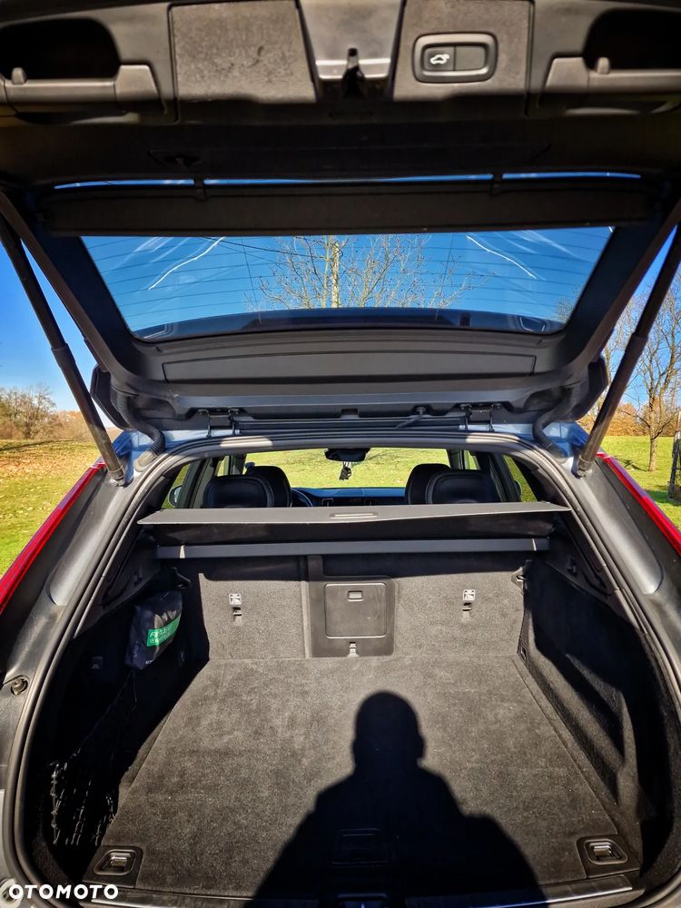 Volvo XC 60 D3 Momentum - 17