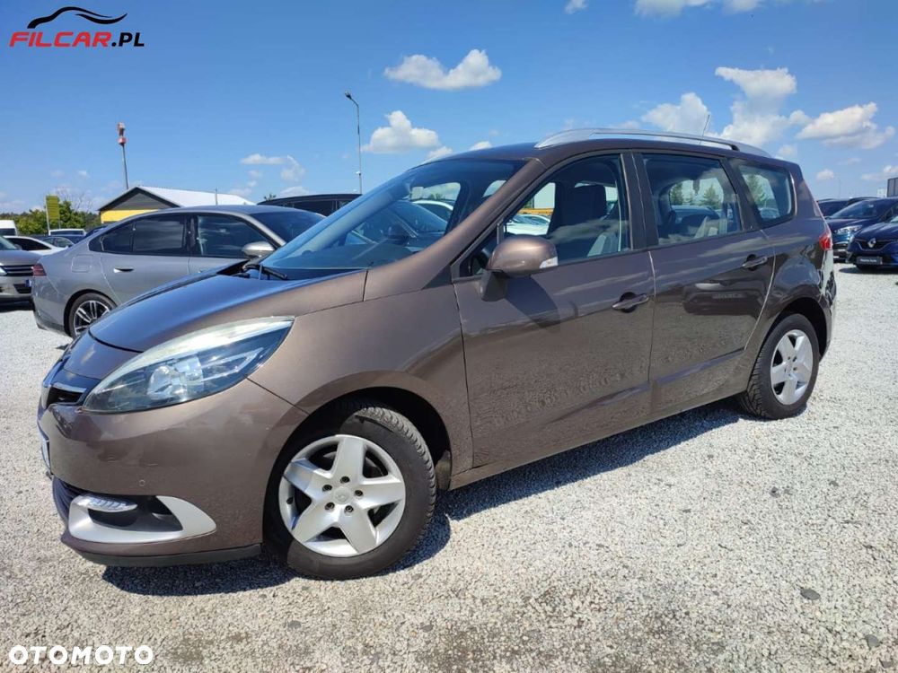 Renault Grand Scenic - 16