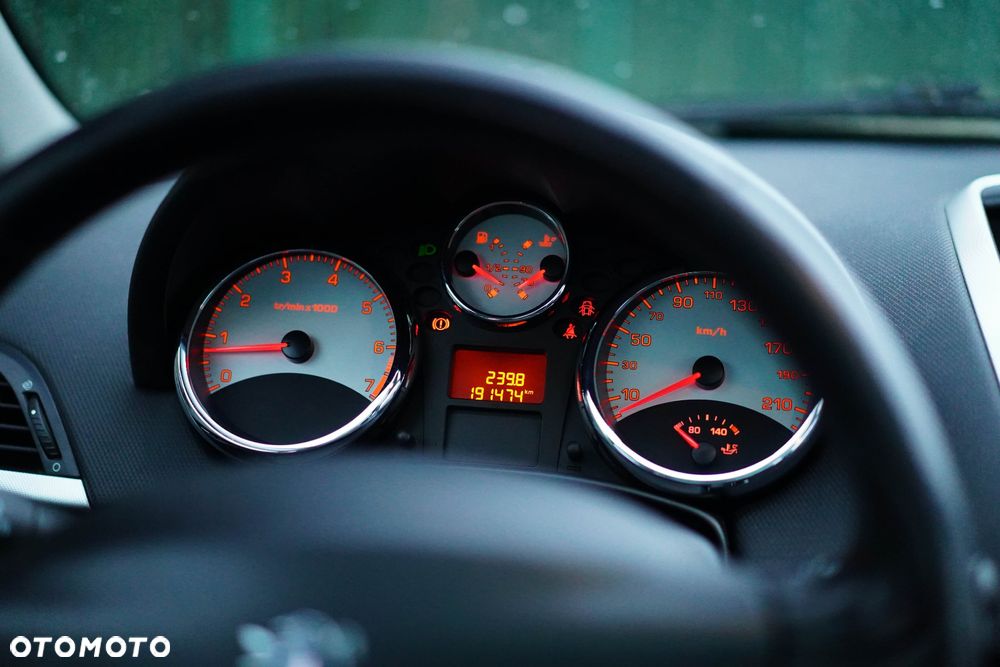 Peugeot 207 120 VTi Sport - 17