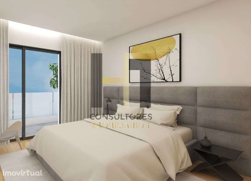 Apartamento | T1 | Varanda | Arrumos | Lugar de Garagem | Paredes - Grande imagem: 2/22