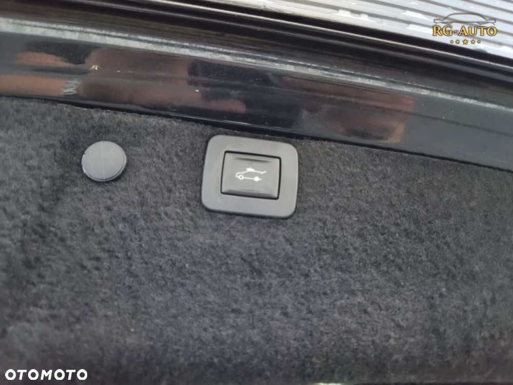 Opel Insignia - 26